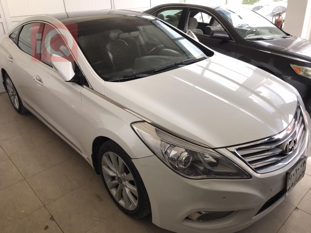 Hyundai Azera